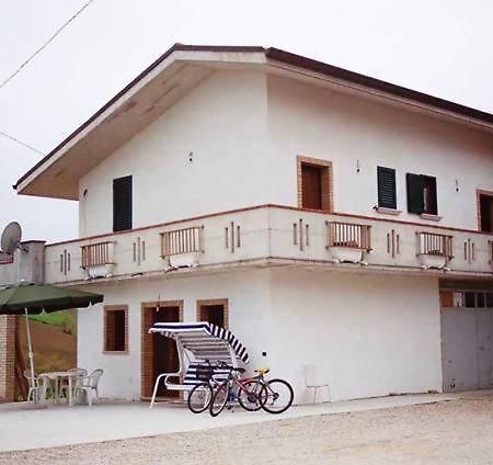 Agriturismo Il Vecchio Carro Campli Ngoại thất bức ảnh