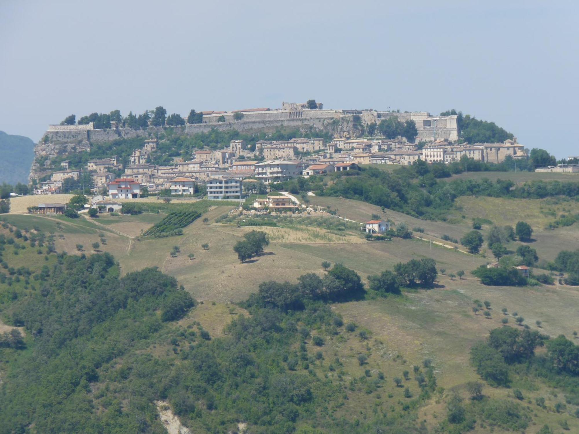 Agriturismo Il Vecchio Carro Campli Ngoại thất bức ảnh